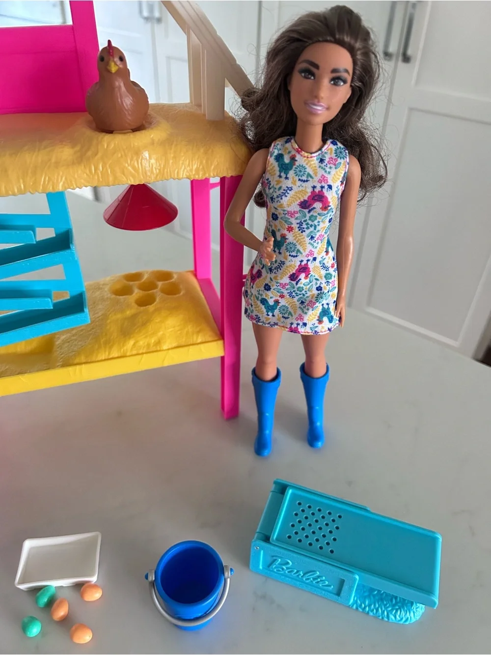 Barbie Hatch & Gather Egg Farm Playset with Chicken Coop and Accessories Partial